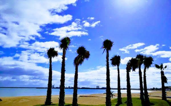 דירות מאלגה Atico Con Piscina Y Vistas Al Mar Habitat Litoral מראה חיצוני תמונה