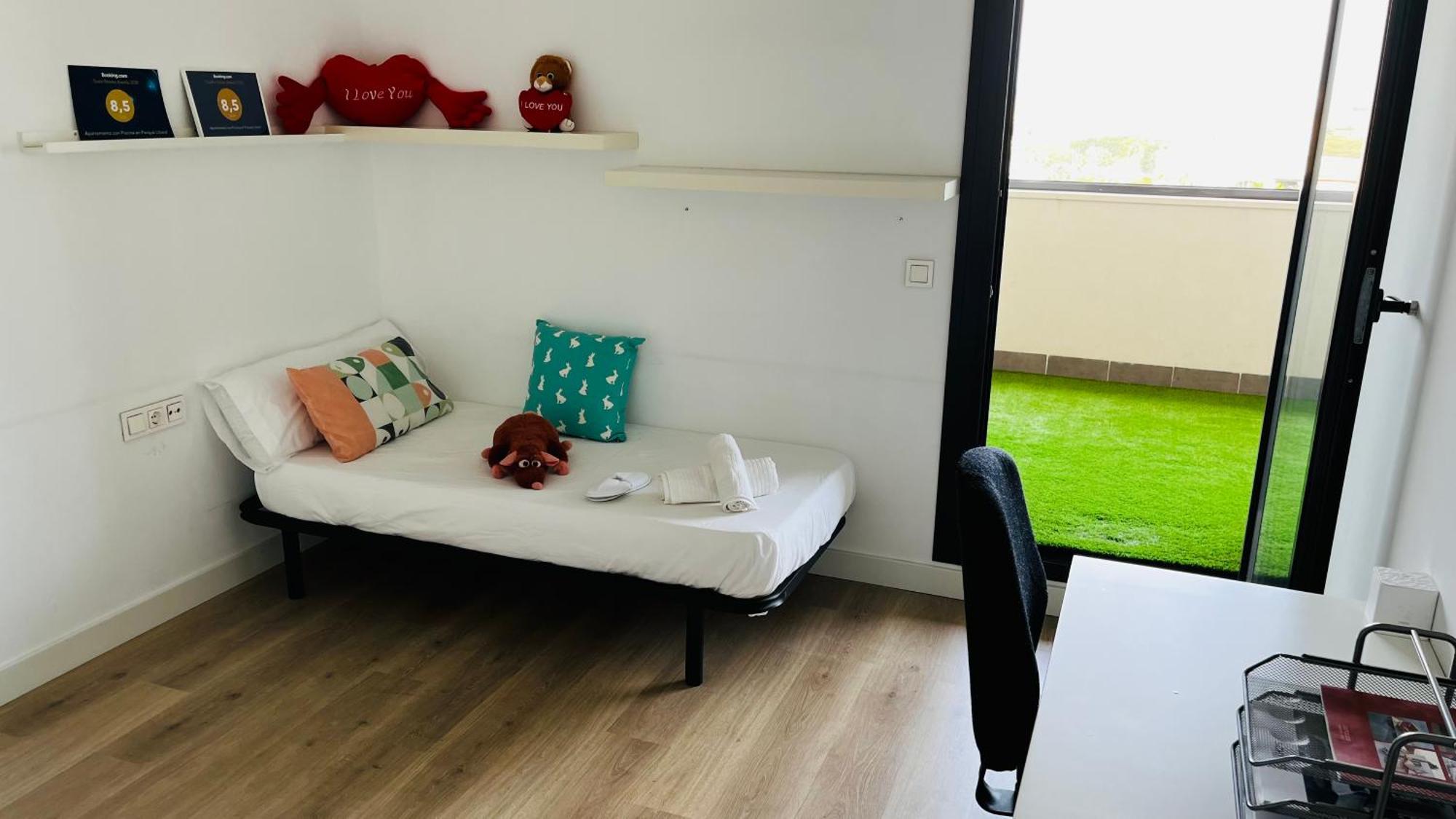 דירות מאלגה Atico Con Piscina Y Vistas Al Mar Habitat Litoral מראה חיצוני תמונה